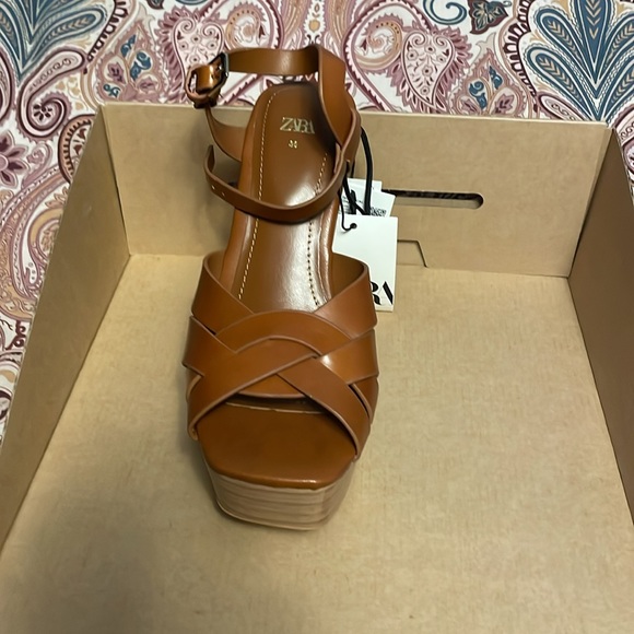 NIB Zara brown sandal size 36 - Picture 4 of 6